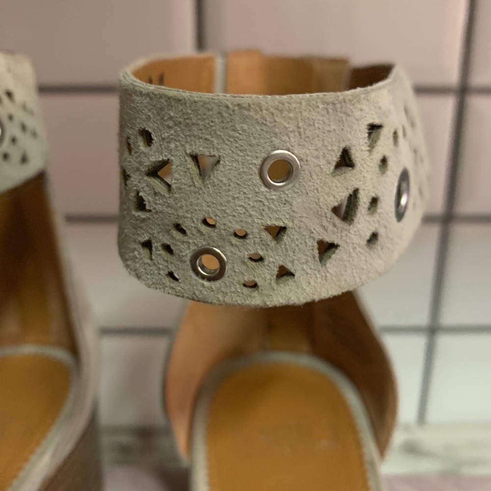 SARTO Sandals - Picture 10 of 12